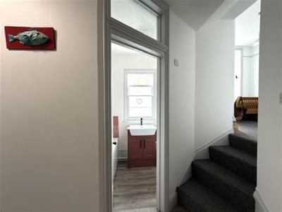 Picture 10